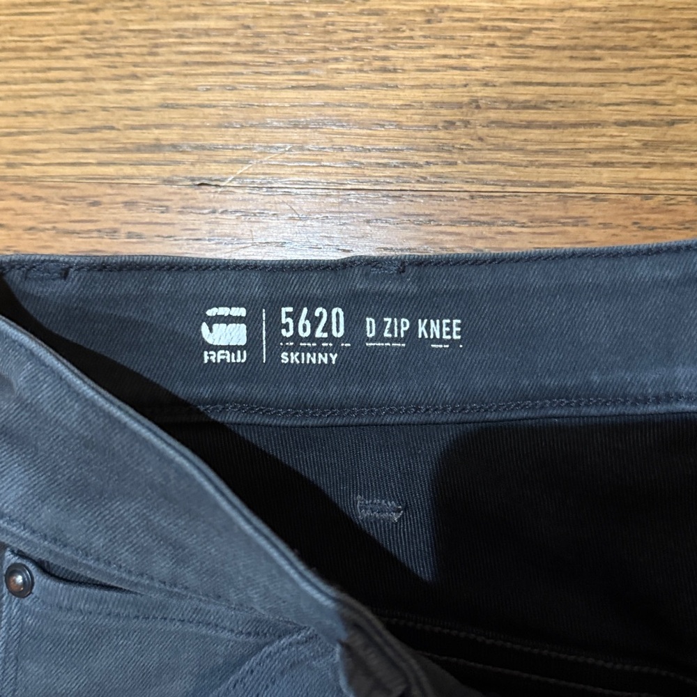 G Star Raw 5620 Skinny 3D Zip Knee Jeans - Picture 2 of 4